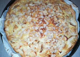 Tarte aux Pommes et aux Amandes de Lili Joy