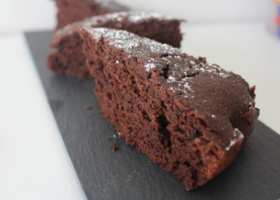 Gâteau au chocolat et lait de coco