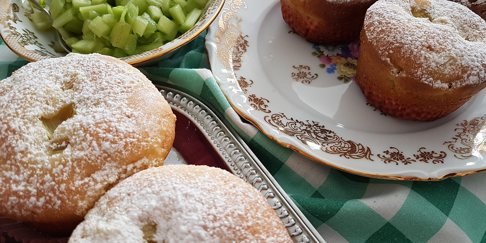 Muffins à la rhubarbe extra moelleux