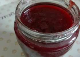 Confiture fraises-rhubarbe de Sandrine