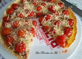 Tarte au thon et aux tomates cerises