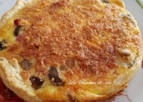 Omelette soufflée aux champignons lardons et fromage