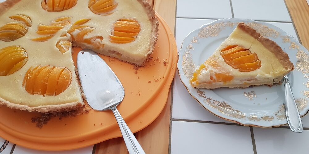 Tarte Aux Peches Et Amandes Les Recettes De Titi