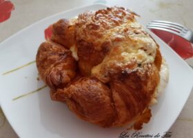 Croissants jambon fromage