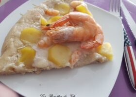 Pizza coco pommes de terre crevettes