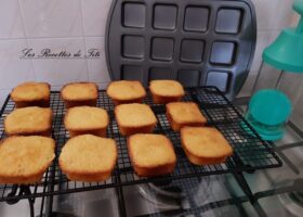 Gâteaux yaourt aux abricots