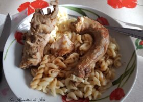Carcasse de poulet au Cookeo et son bouillon