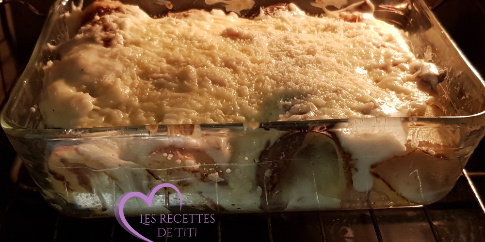 Crêpes mille trous à la béchamel et aux champignons