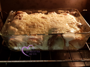 Crêpes mille trous à la béchamel et aux champignons par "Les Recettes de Titi"