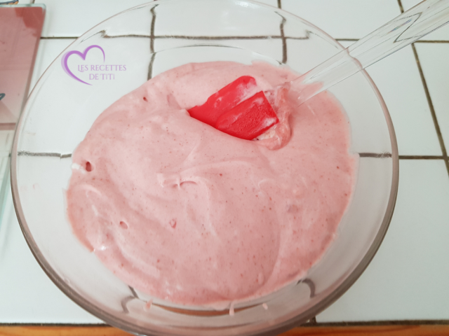 Mousse de fraises par "Les Recettes de Titi"