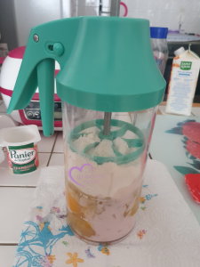 Petits gâteaux au yaourt framboises par "Les Recettes de Titi"