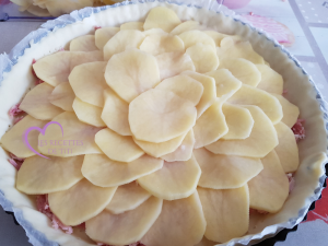Tarte aux pommes de terre d'après "Les Recettes de Titi"