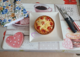 Petites quiches tomates cerises 4 fromages