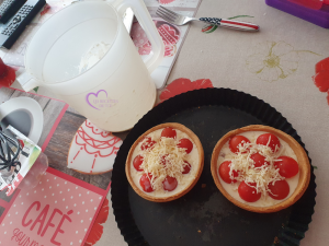 Petites quiches tomates cerises 4 fromages par "Les Recettes de Titi"