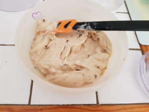 Glace banane et pépites de chocolat par "Les Recettes de Titi"