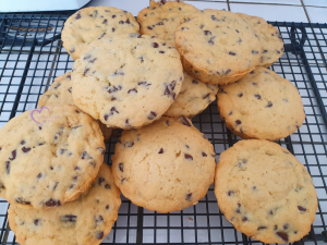 Cookies à la vanille et aux pépites de chocolats et chunks par "Les Recettes de Titi"