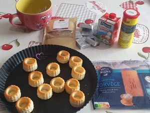 Bouchées feuilletées au kiri et saumon fumé par "les Recettes de Titi"