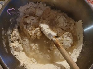 Pain cocotte sans pétrissage par "Les Recettes de Titi"