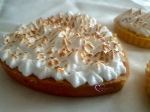 Tarte cœur et tartelettes orange meringuée par "Les Recettes de Titi"