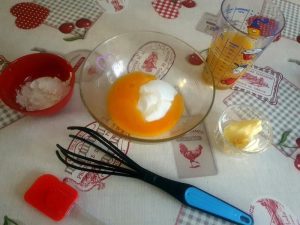 Tarte cœur et tartelettes orange meringuée par "Les Recettes de Titi"