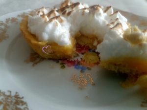 Tarte cœur et tartelettes orange meringuée par "Les Recettes de Titi"