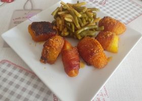 Pommes de terre en chemise de lard maigre fumé