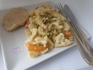 One pâtes à la crème et côtelettes par "Les Recettes de Titi"