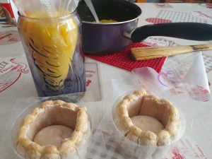 Charlottes et tartelettes citron meringuées par "Les Recettes de Titi"