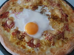 Pizza pommes de terre rosette et fromage au curry par "Les Recettes de Titi"