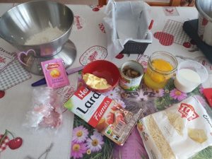 Cake jambon lardons et champignons par "Les Recettes de Titi"
