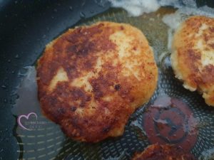 Croquettes de pommes de terre lardons et fromage par "Les Recettes de Titi"