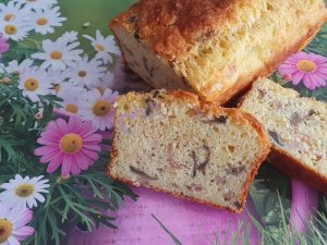 Cake jambon lardons et champignons par "Les Recettes de Titi"