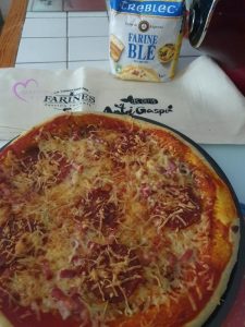 Pizza chorizo lardons par "Les Recettes de Titi"