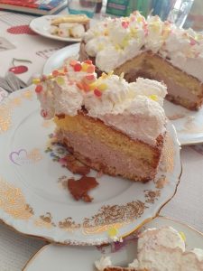 Gâteau anniversaire chantilly choco et nature par "Les Recettes de Titi"