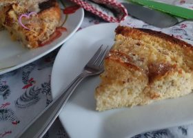 Gâteau de brioche perdue aux noisettes