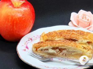 Feuilleté aux pommes et à la noisette par "Les Recettes de Titi"