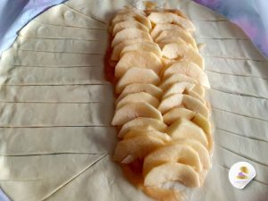 Feuilleté aux pommes et à la noisette par "Les Recettes de Titi"