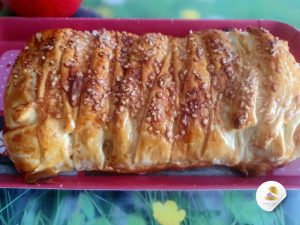 Feuilleté aux pommes et à la noisette par "Les Recettes de Titi"