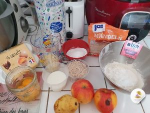 Cake aux fruits et aux amandes par "Les Recettes de Titi"