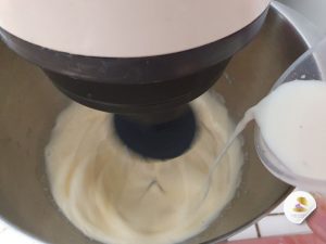 Cake aux fruits et aux amandes par "Les Recettes de Titi"