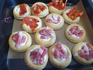 Mini quiches aux lardons et chorizo par "Les Recettes de Titi"