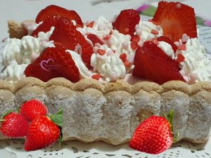 Charlotte aux fraises au fromage frais par "Les Recettes de Titi"