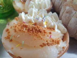 Charlottes et tartelettes aux poires par les "Recettes de Titi"