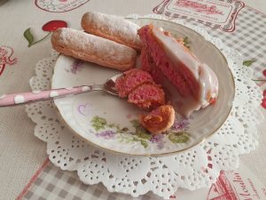 Charlotte à la framboise (Octobre Rose) par "Les Recettes de Titi"